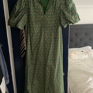 Green Puff Sleeve V-Neck Midi Sundress